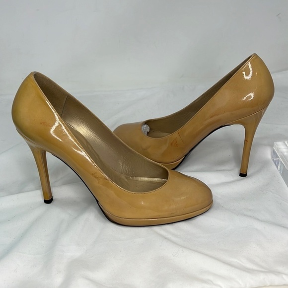 Stuart Weitzman Sz 9.5 Nude Platswoon Patent Leather Pumps - Picture 11 of 16